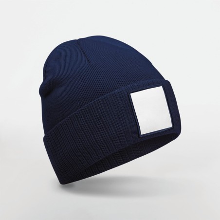 Gorro con parche tipo aplique