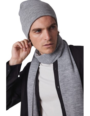 Knitted beanie