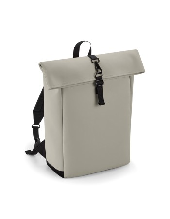 Mochila de poliuretano mate con solapa enrollable 2