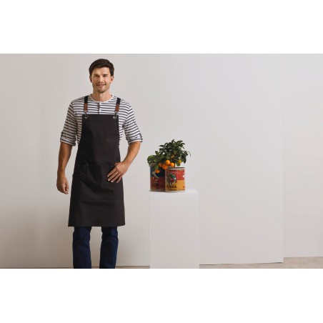 Bib apron with crossed CLIP \\\'N\\\' CLASP back straps