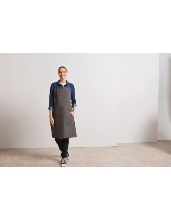 ‘Calibre’ bib apron