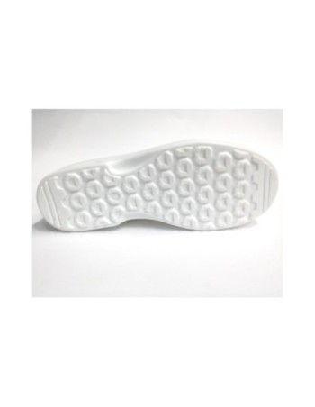 ZAPATO DE SEGURIDAD ANTIDESLIZANTE 2
