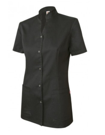 CHAQUETA ESTETICA CON AUTOMATICOS MANGA CORTA