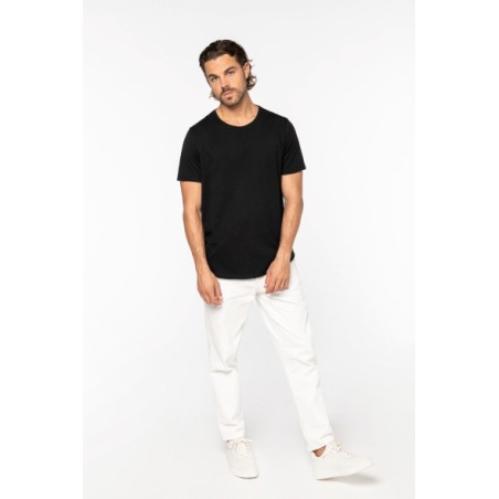 Camiseta con dobladillo redondeado hombre