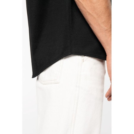 Camiseta con dobladillo redondeado hombre