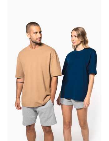 Oversized short-sleeved unisex t-shirt