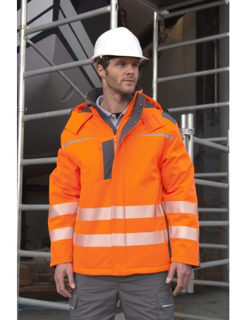 Dynamic softshell coat
