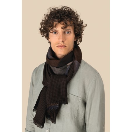 Unisex reversible scarf