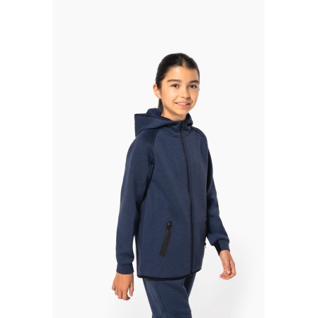 Chaqueta con capucha performance infantil