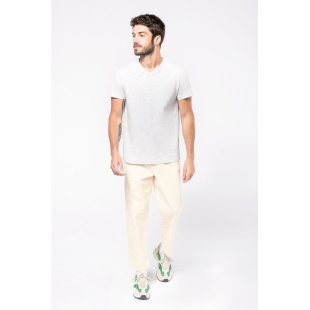 Camiseta de manga corta y cuello de pico