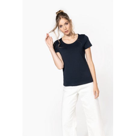 Camiseta orgánica con cuello sin costuras y manga corta mujer