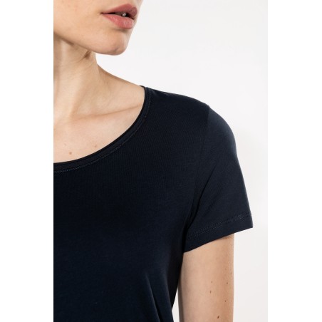 Camiseta orgánica con cuello sin costuras y manga corta mujer