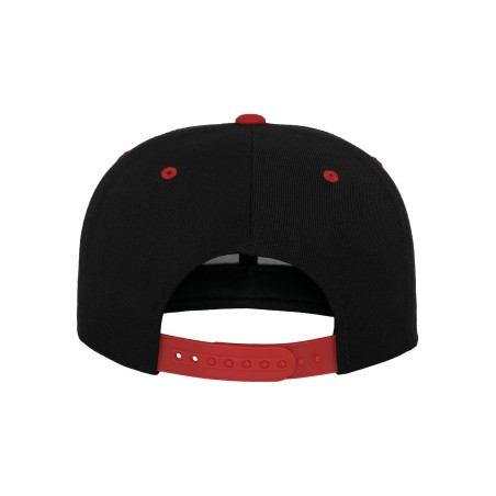 Classic two-tone snapback cap
