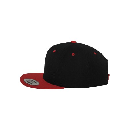 Classic two-tone snapback cap