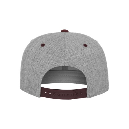 Classic two-tone snapback cap
