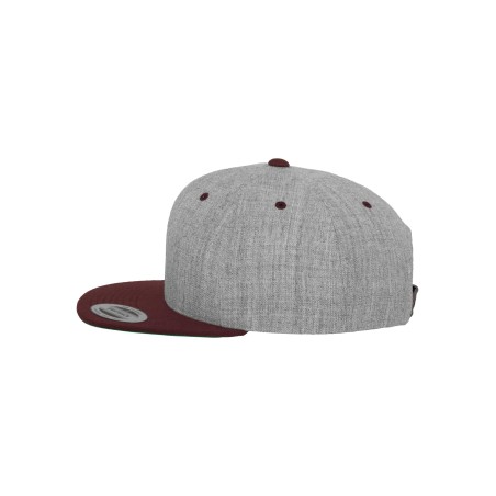 Classic two-tone snapback cap