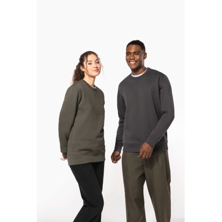 Unisex crew neck sweatshirt