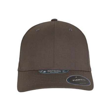 Adjustable snapback cap