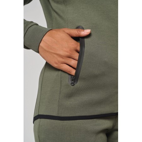 Women\\\'s hooded performance jacket
