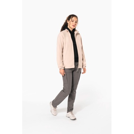 Chaqueta polar ajustable con puños elásticos