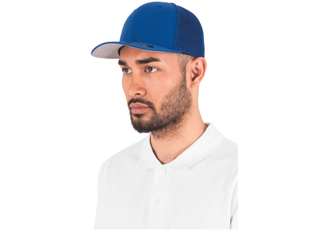 Flexfit Mesh Trucker cap