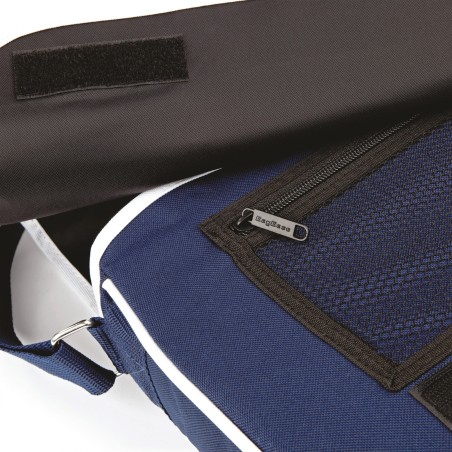 Retro messenger bag