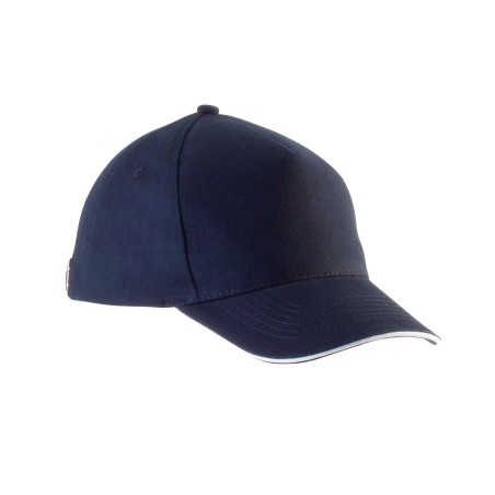 Kids\\\' cap with contrasting sandwich peak - 5 panels