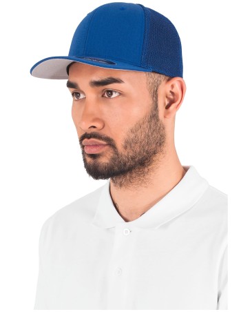 Gorra Flexfit de rejilla Trucker