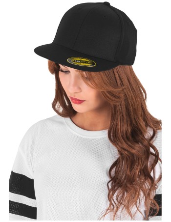 Gorra Premium 210 Fitted